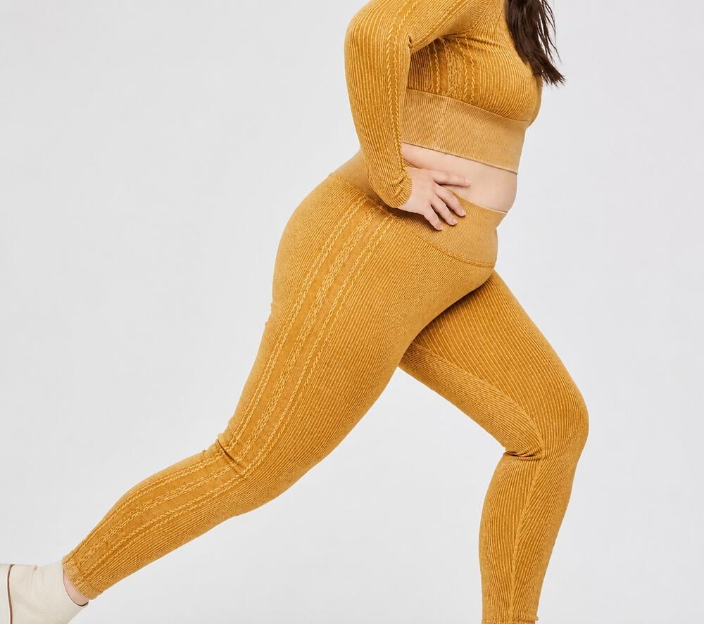 NWT Aerie Offline Seamless Hi Rise 7/8 Leggings Mustard Ribbed Size Medium